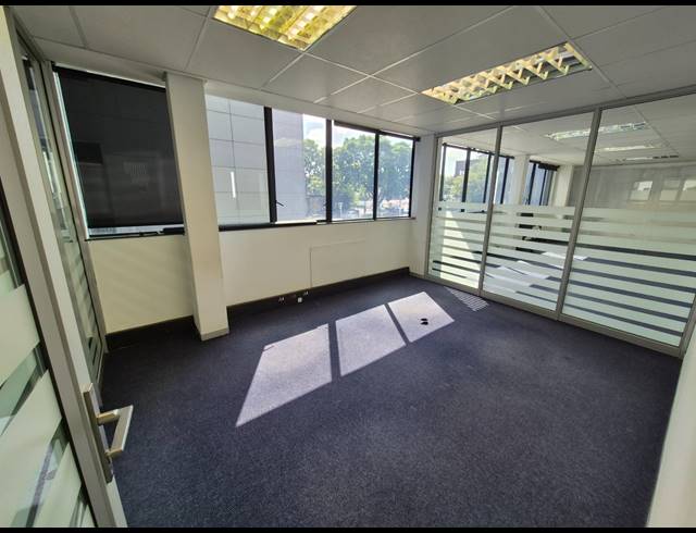 428M² OFFICE TO LET IN RIVONIA